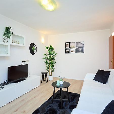 Apartment Promenada- 4Pax With Parking دوبروفينك المظهر الخارجي الصورة